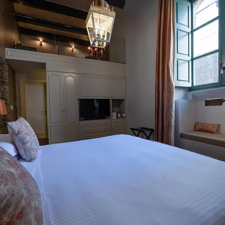 Palazzo Bifora Gasthof 4*